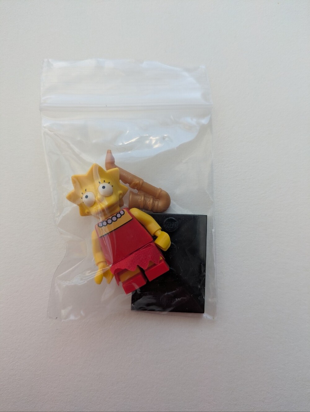 Lego Minifigure Simpsons S1#4 - Lisa - Picture 2 of 2
